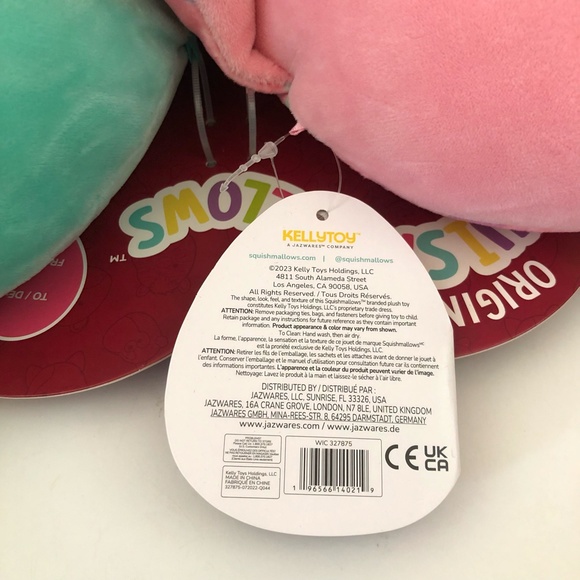 Squishmallows Valentine's Day EIKO Octopus & SAXA Stingray 8" Plush (Set of 2) - Picture 7 of 10